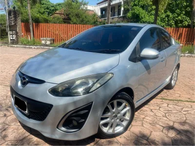 Mazda 2 sedan (+carplay) 2015