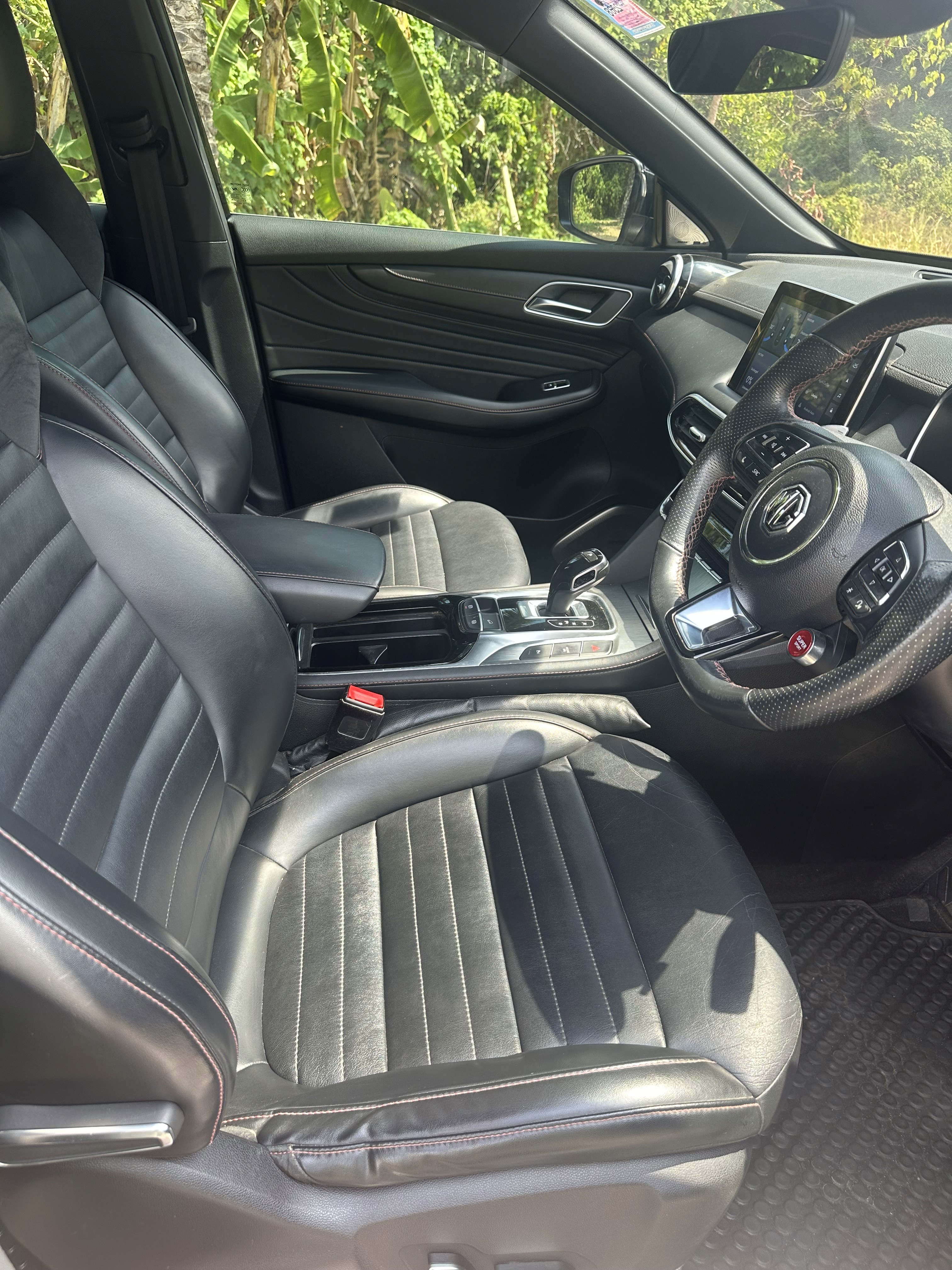 MG HS PHEV Sunroof X 2023 Премиальный Гибрид