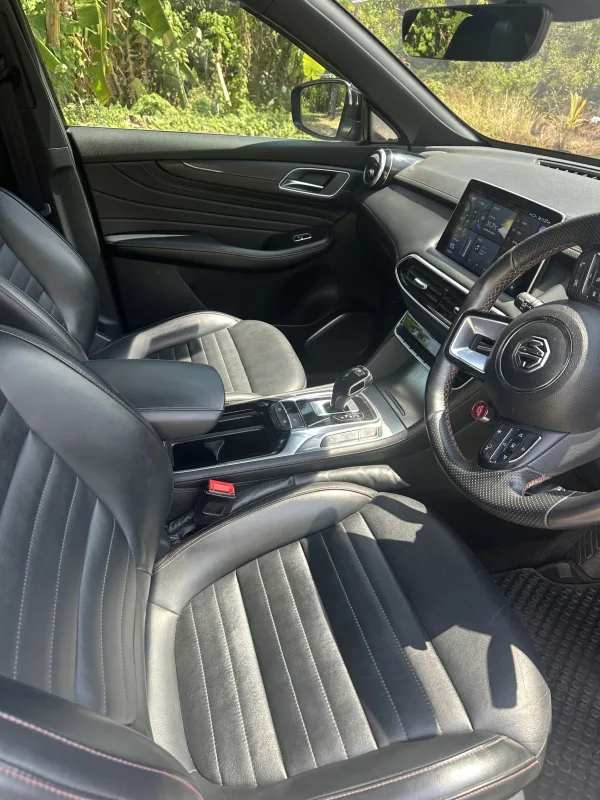 MG HS PHEV Sunroof X 2023 Премиальный Гибрид