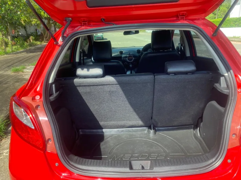 Mazda 2 Hatchback 2015