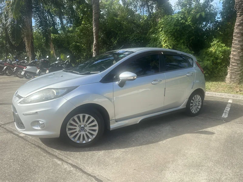 Ford Fiesta Hatchback