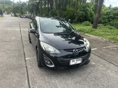 Mazda 2 Black 2015