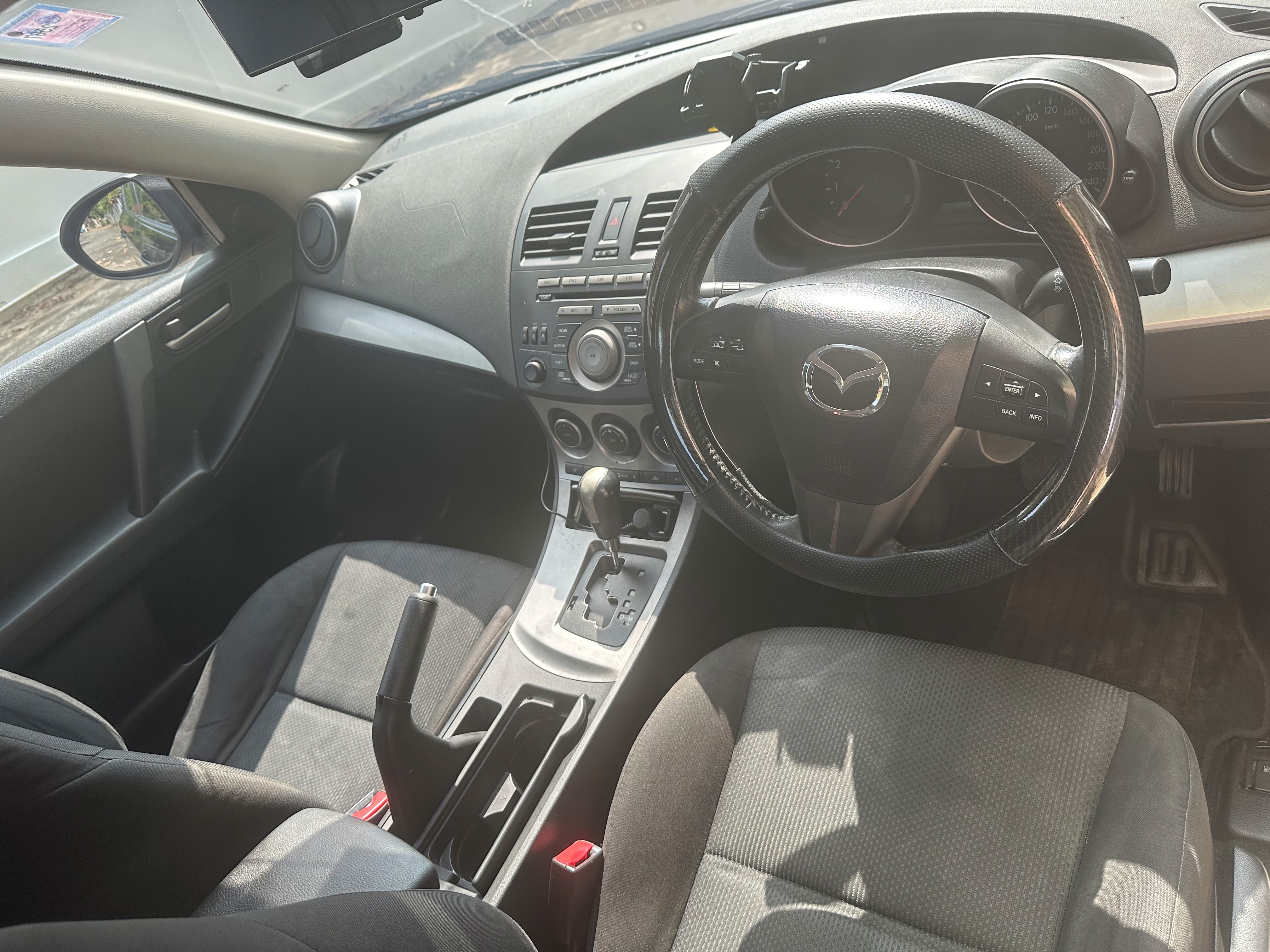 Mazda 3 2015