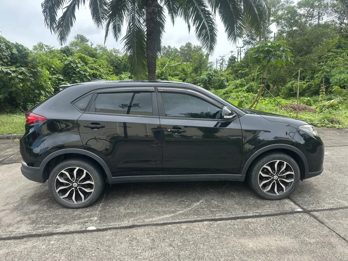 MG GS X SUV 2019